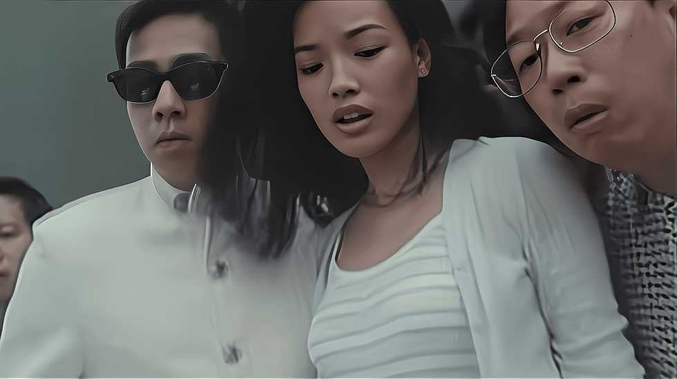 你是把套摘了嗎？ 側入母狗這個視角看肥大屁股真實絕佳！操的連連求饒