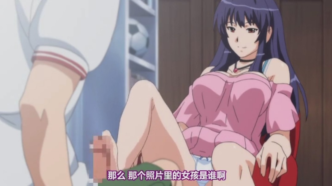 尻了一个极品骚货，一脸妩媚的吃着鸡巴