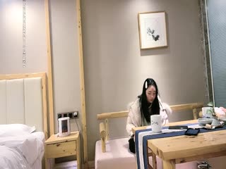 紧张刺激2024偷情打电话做爱合集操到高潮差点被老公听出来