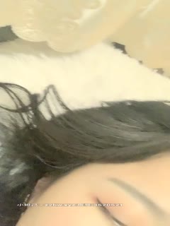 婚禮現場被操到腿軟！真空主持，淫水都流到大腿了