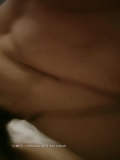 【新作】『小桃』9月21日更新 【撸管搭档极画质】无缝黑丝水晶棒足交，肛塞，水晶棒自慰