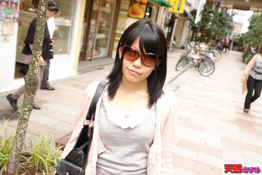 變態巨乳妻丈夫在家還求你偷肏到中出 今永恭子 EYAN118