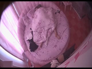 川仔_弟弟被开苞后爱上了被操的感觉