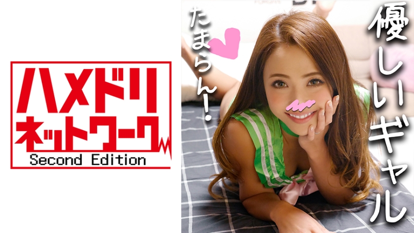 0 21:41HD把我妈妈的皮裤下面剪了个洞让她在家里穿！