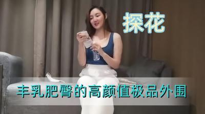 KAGP378 女學生極致騷舞！衣服半脫奶子晃動 淫蕩裸舞看到硬