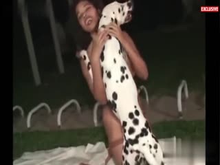 巨乳尤物愛生らん泳装激情自慰！沉浸视角抚摸盛宴，番号DLDSS442