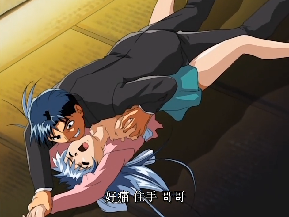 短髮紅唇小小雞巴怎麼能滿足！品嚐大雞巴的滋味後愈發風騷