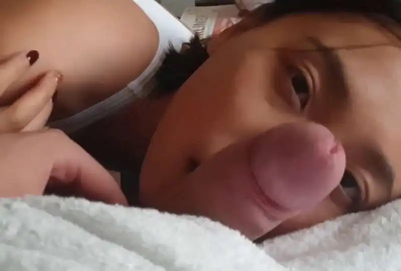 【甜心小姨子】巨乳女孩 青春的肉体 粉嫩肥逼很干净 大屌狂插无套内射 吃鸡 自慰 淫叫声不断