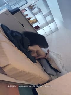 反差女大学生卖弄风骚 被洋人金主无套爆操 A片