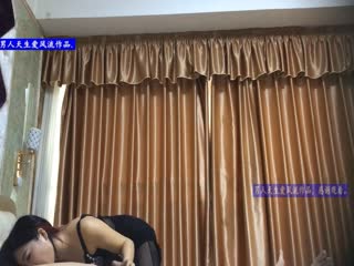 变态学生家长下药迷奸美女教师 疯狂内射中出不停