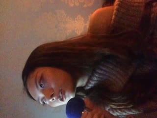 绿帽少妇故意穿透明睡衣勾搭水管工