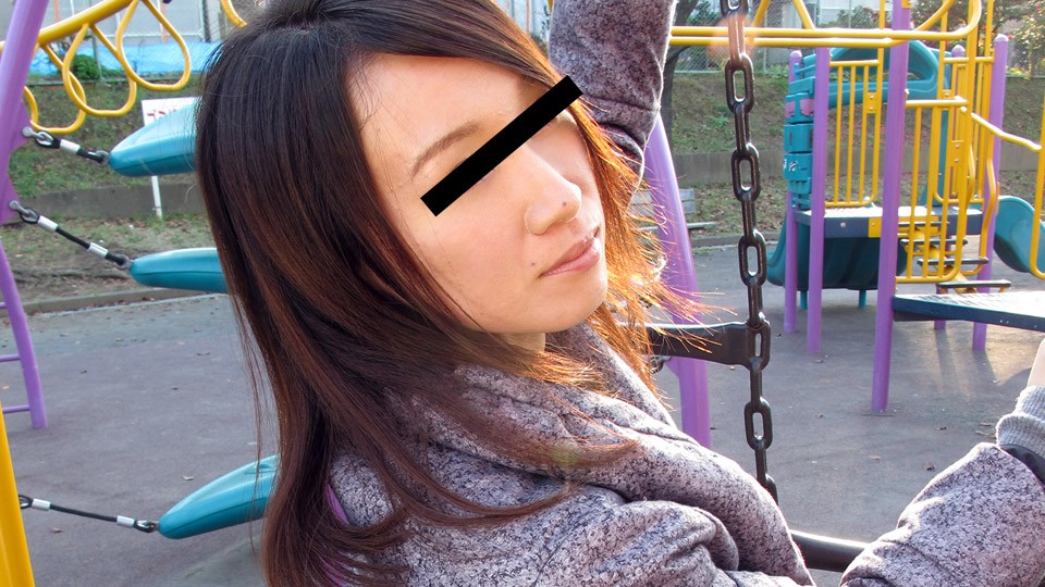 马赛克EBWH283 我想尝试一些像同人志漫画中那样的性爱 她的衣服露出了令人难以置信的K罩杯乳房。Urara 26 岁 是一家出版公司的情色漫画编辑，首次亮相 AV。