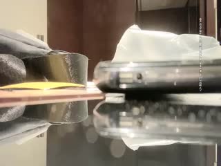 欧美自拍 白虎女神 Anny Walker 趁着男友不在家约了猛男来家里出轨 深喉口交后撅起丰腴美臀求大屌插入粗暴狂干