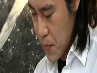 目睹妈妈与继父做爱，产生了难以压抑的兴奋 上集 Ellie